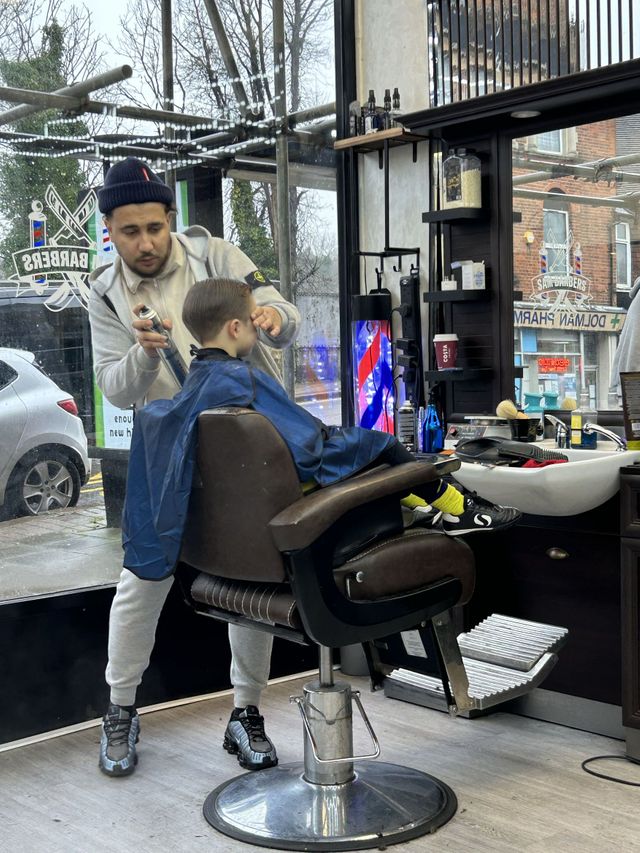 Skin fade haircut by Sam Barber Redhill